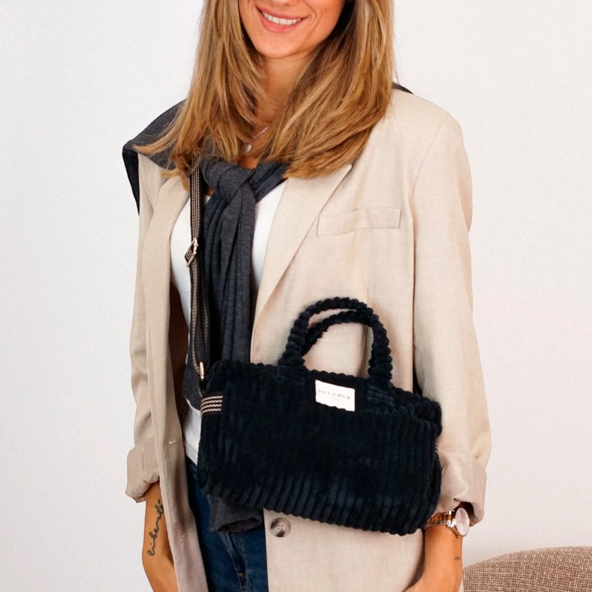 Bolso De La Mur - Asas Pequeño Curly