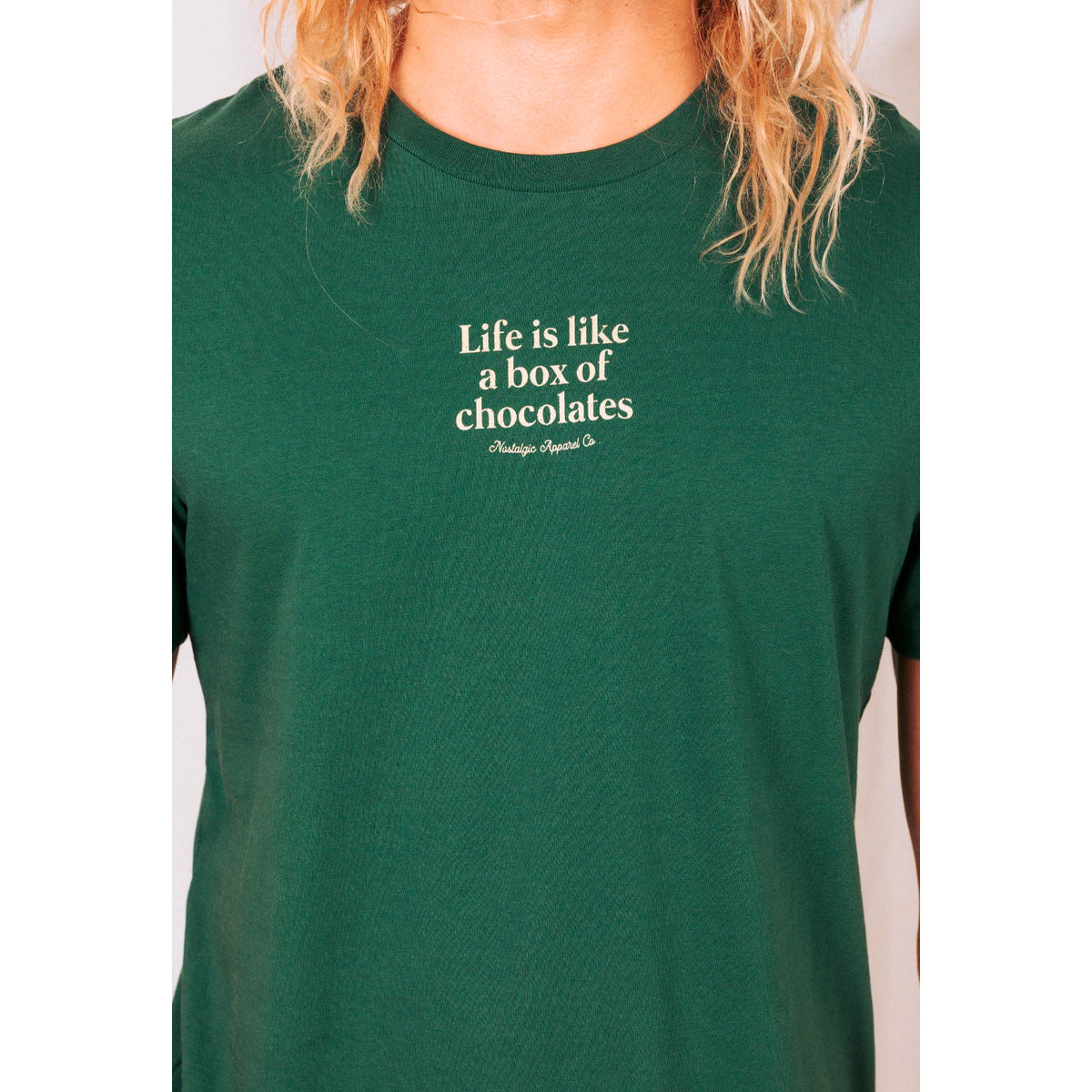Camiseta Nostalgic Apparel - "Box of Chocolates"