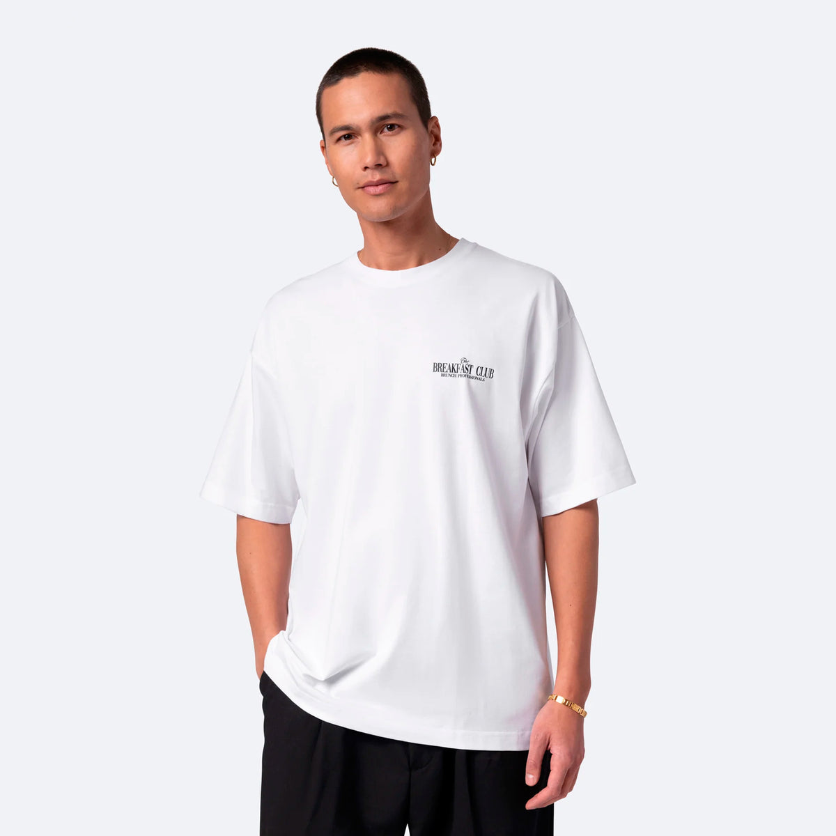 Camiseta On Vacation Club - Breakfast Club