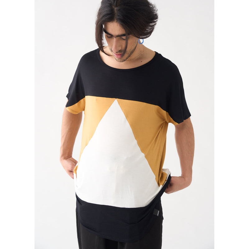 Camiseta Pitagora - Aequilaterus Negro Mostaza