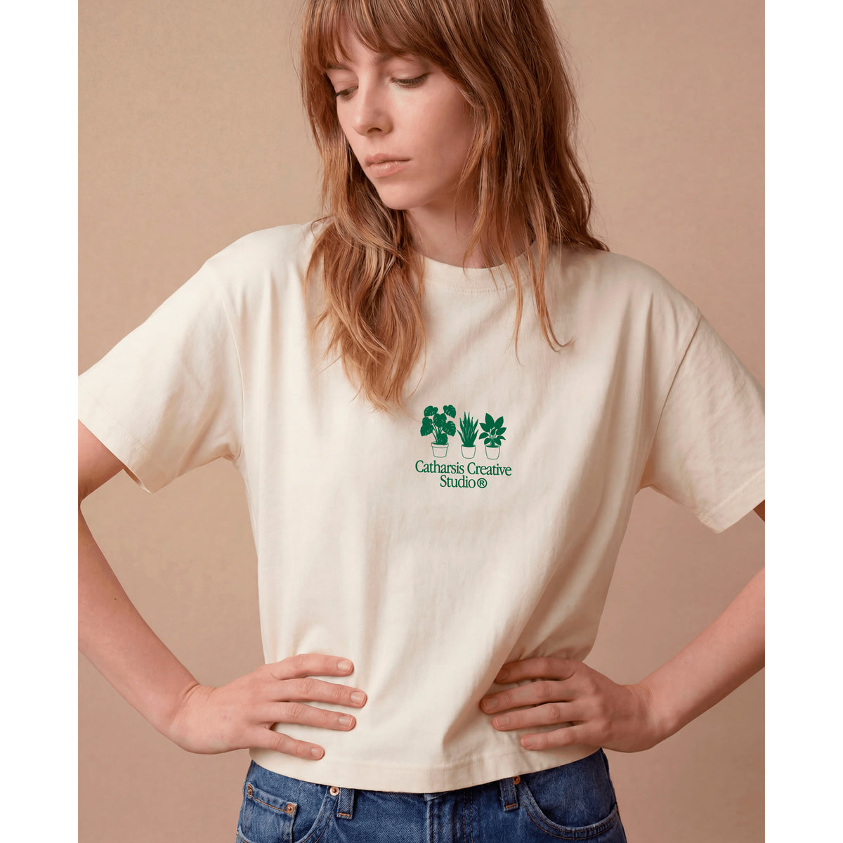 Camiseta Catharsis - Not Ghosting, Just Gardening Cropped