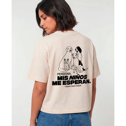 Camiseta Catharsis - Perdona, Mis Niños Me Esperan Cropped