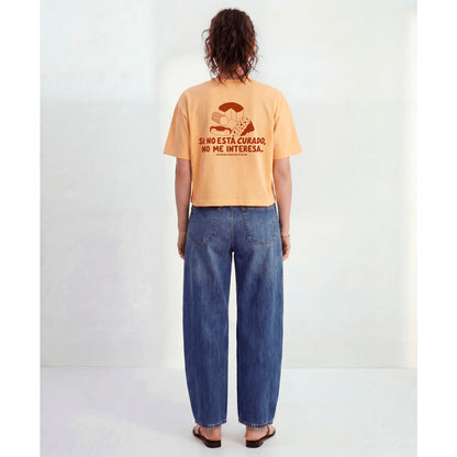 Camiseta Catharsis - Si no está Curado, No me Interesa Cropped 🧀