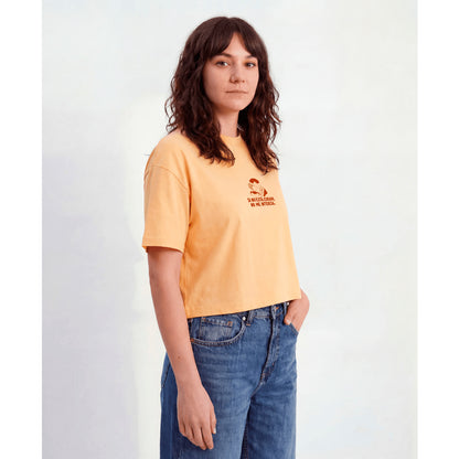 Camiseta Catharsis - Si no está Curado, No me Interesa Cropped 🧀