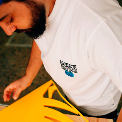 Camiseta Laser Barcelona - Rawal Artist Series X Akacorleone The Heartbreak White