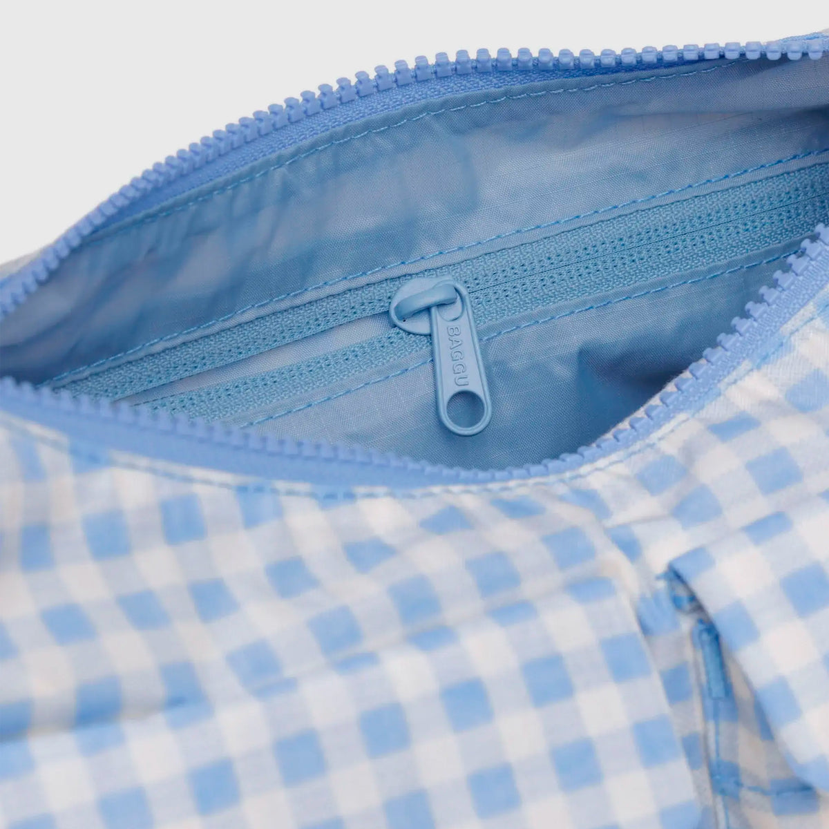 Bolso Cargo Baggu - Light Blue Gingham