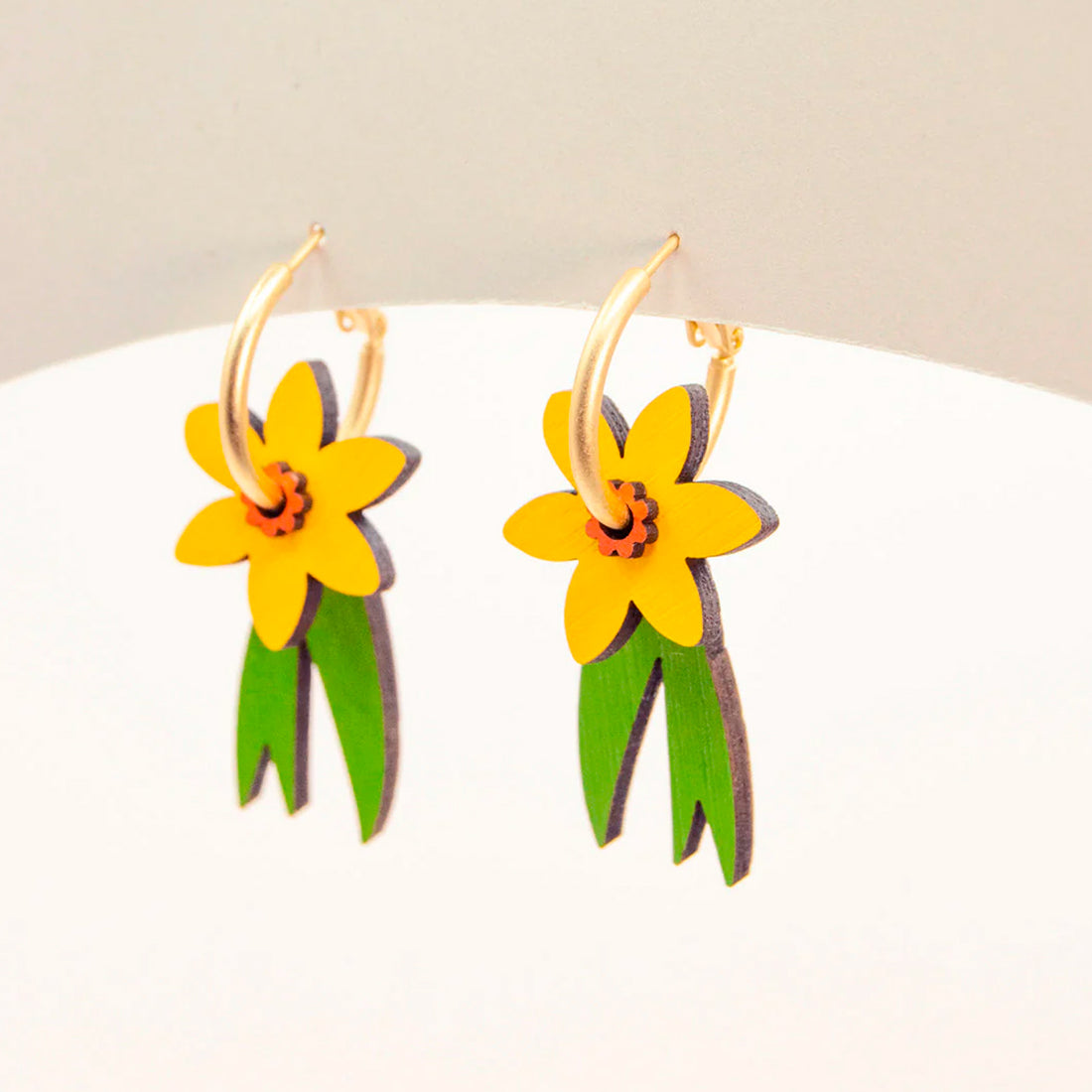 Pendientes de aro Materia Rica - Daffodil