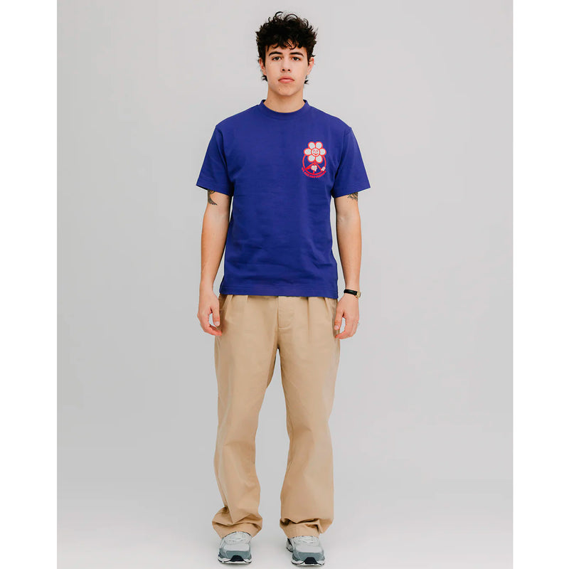 Camiseta We Are Not Friends - Daisy Navy