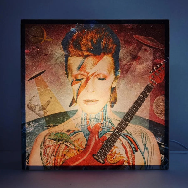 Caja de Luz - "David Bowie" de El Lucernario