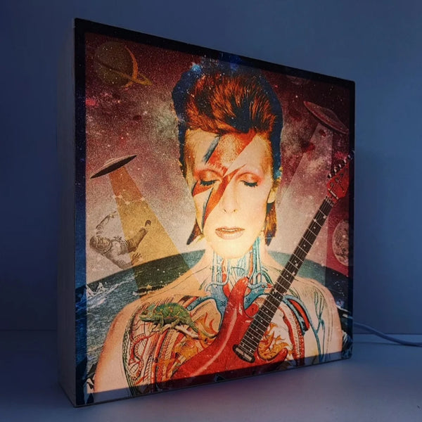 Caja de Luz - "David Bowie" de El Lucernario