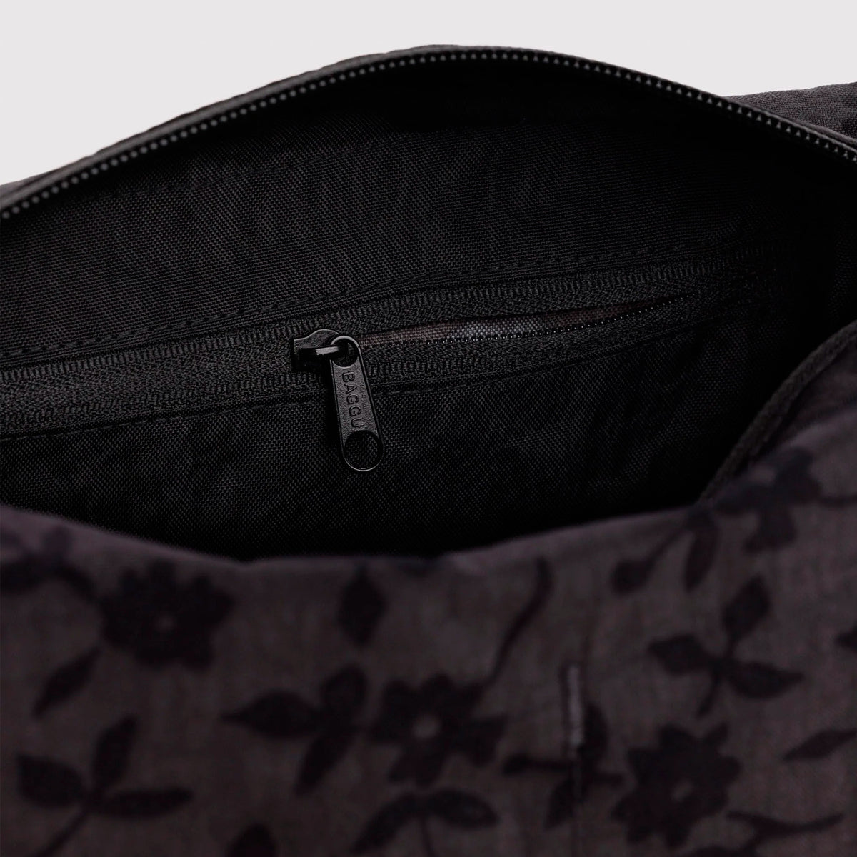 Neceser Baggu - Charcoal Ditsy Floral