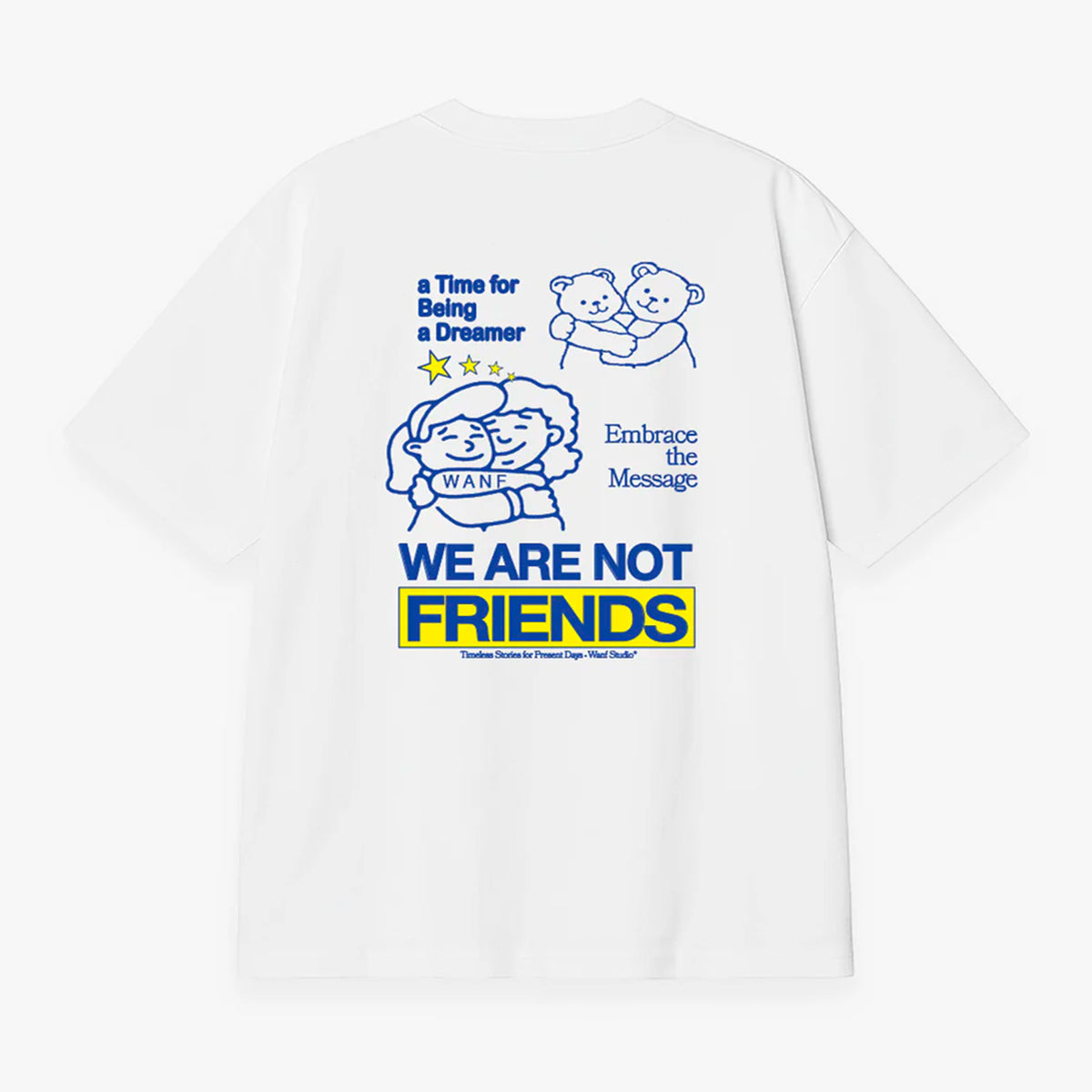 Camiseta We Are Not Friends - Embrace Friends Boxy