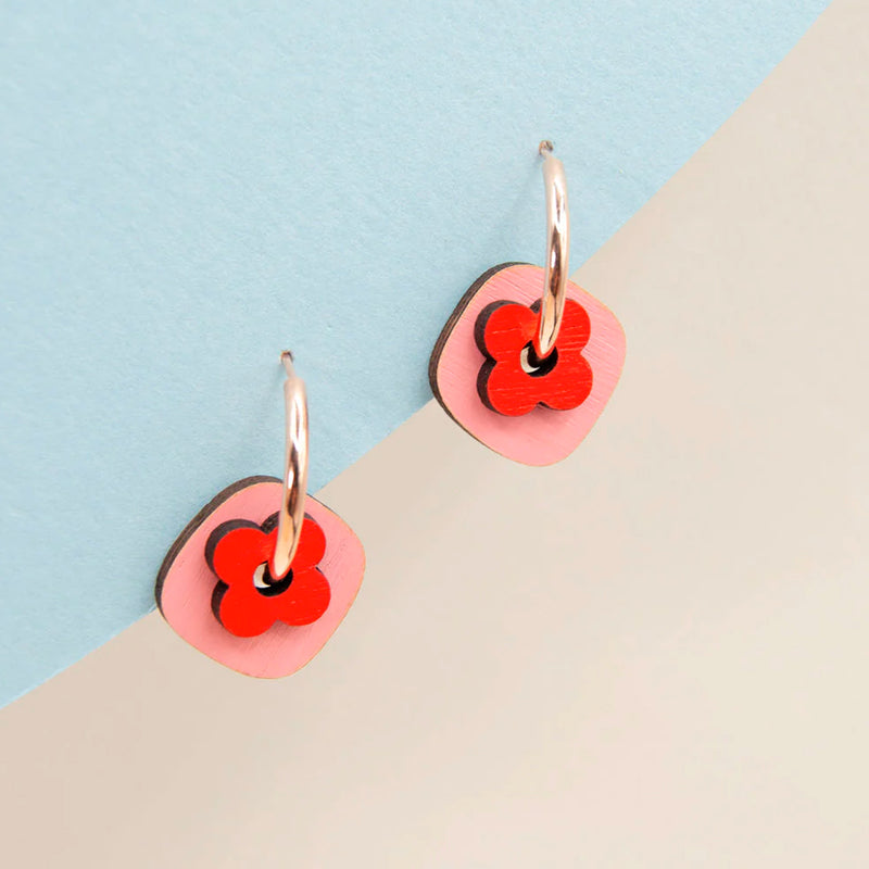 Pendientes de aro Materia Rica - Flower Tile Red and Pink