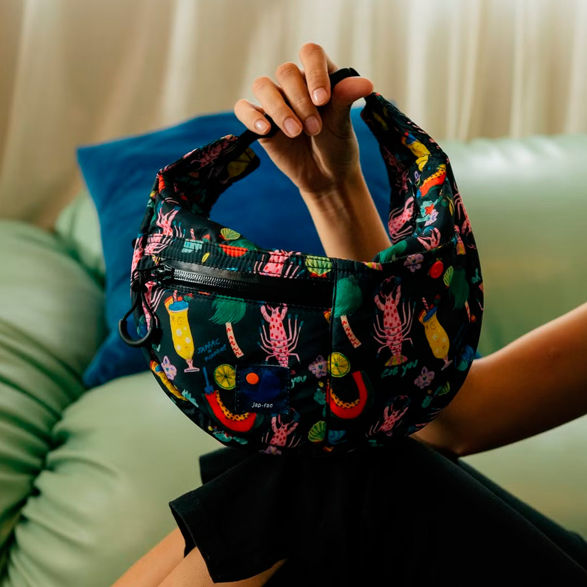 Bolso Japfac - Half Moon Lob U Black 🦞🌴🍸
