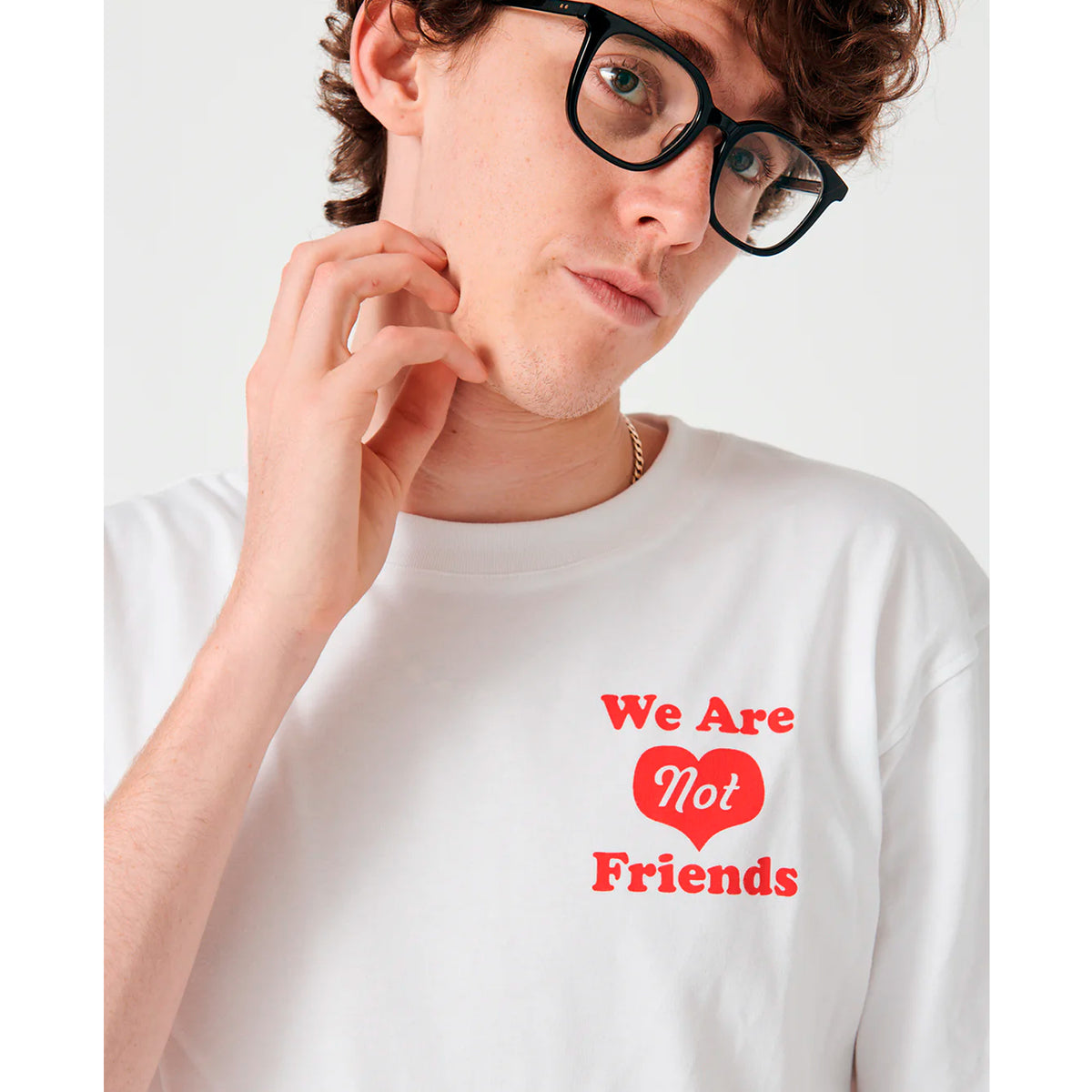 Camiseta We Are Not Friends - Heart House