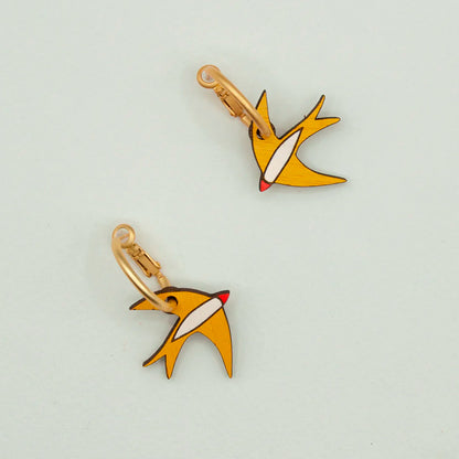 Pendientes de aro Materia Rica -  Honey Yellow Swallow