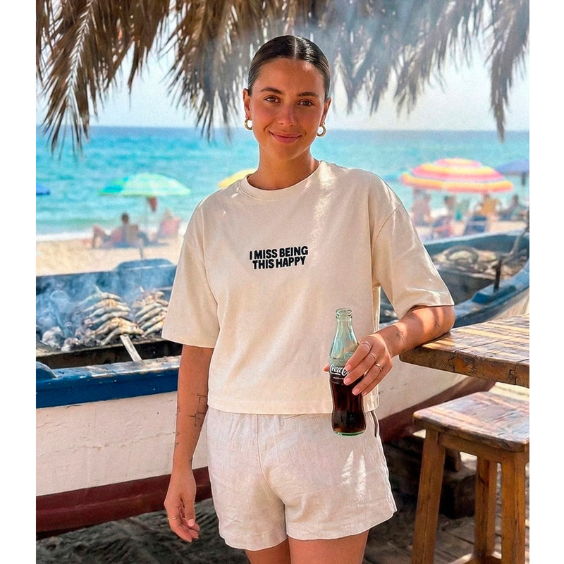 Camiseta Nostalgic Apparel - "I miss being this happy" Cropped 🍦