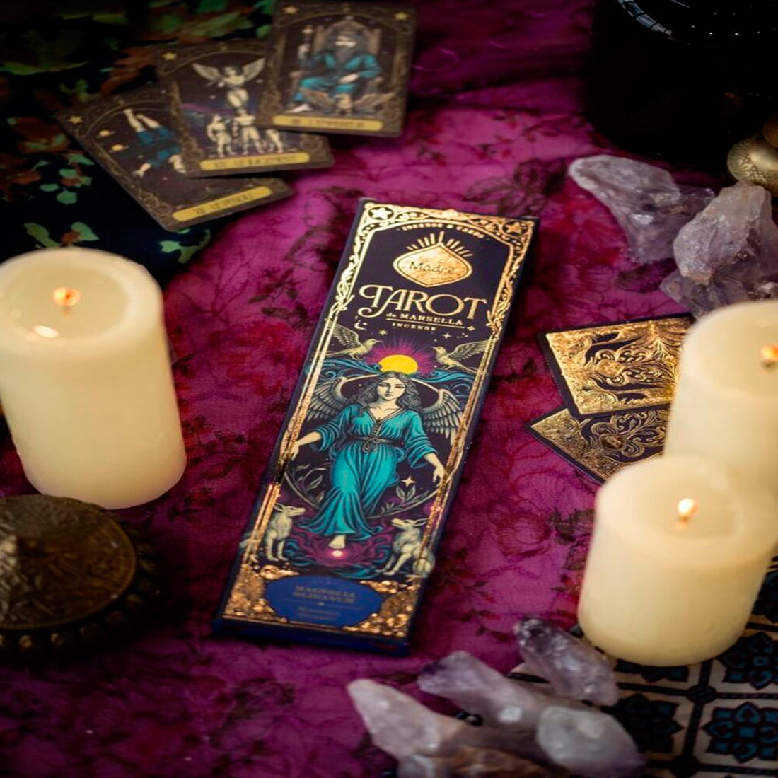 Incienso Sagrada Madre - Tarot de Marsella Magnolia/Olíbano