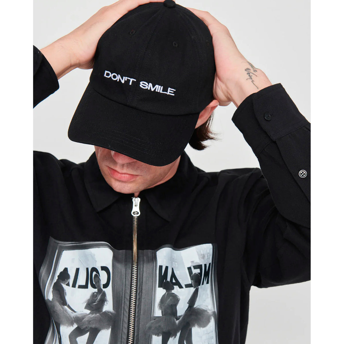 Gorra We Are Not Friends - La Melancolía