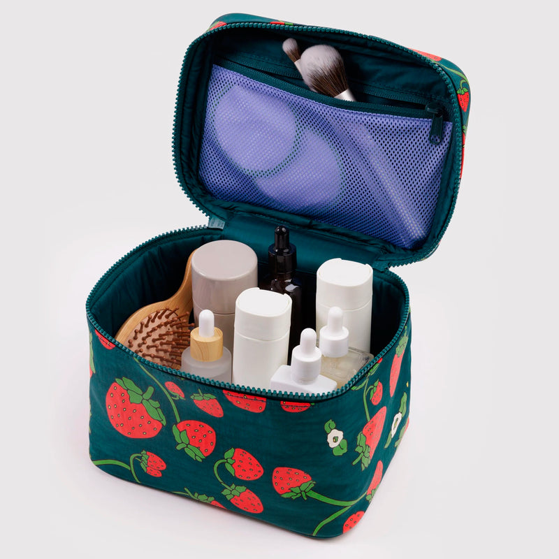 Neceser Baggu - Strawberry Blossom 🍓