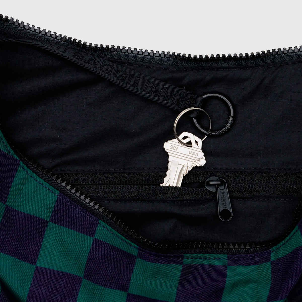 Bolso Large media luna Baggu - Navy Green Check