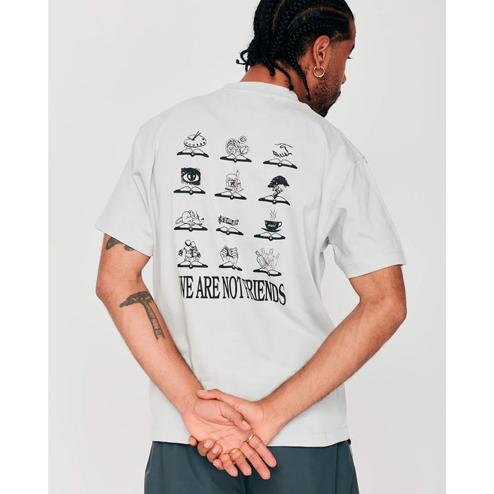 Camiseta We Are Not Friends - Library W