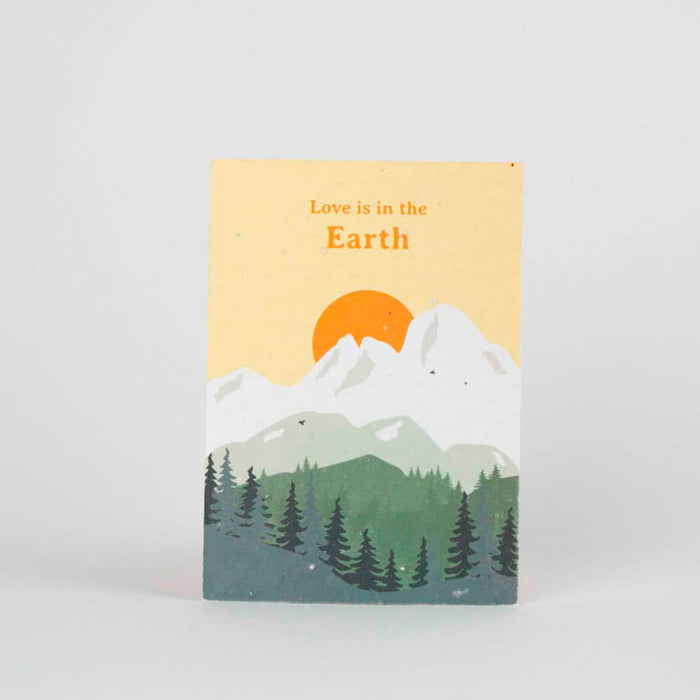 Postal plantable - "Love is in the earth"