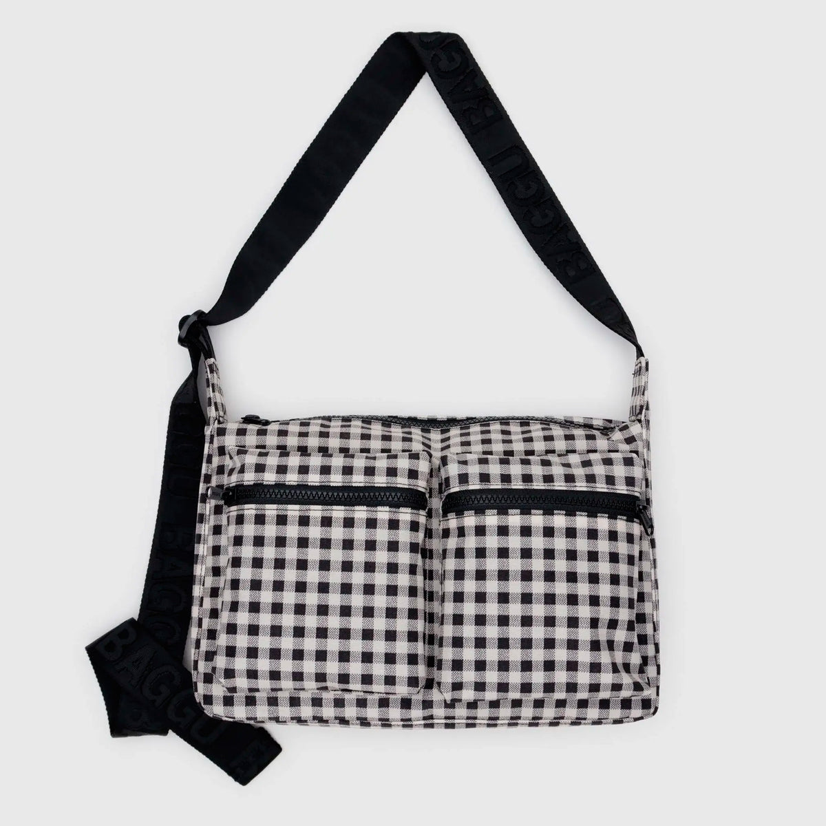 Bolso Cargo Grande Baggu - Black &amp; White Gingham