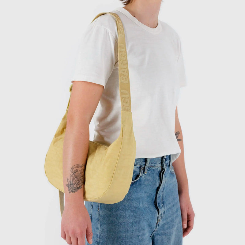 Bolso media luna Baggu - Butter