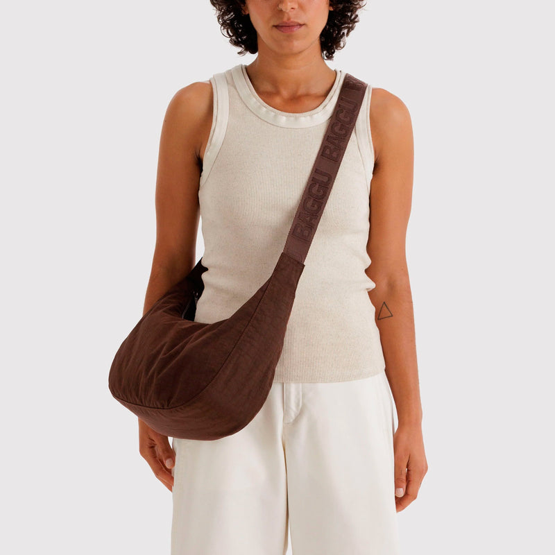 Bolso media luna Baggu - Coffee