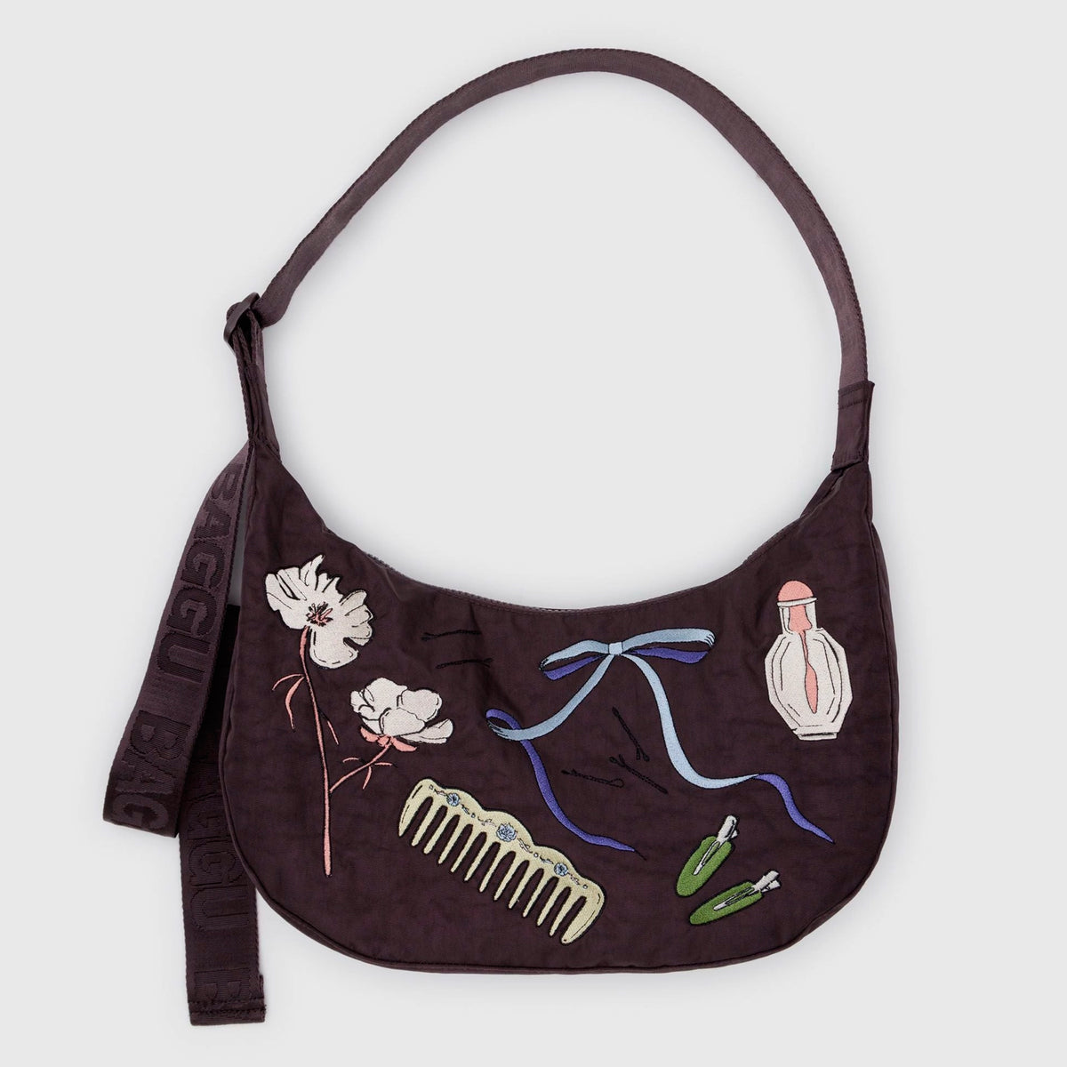 Bolso media luna Baggu - Embroidered Get Ready With Me