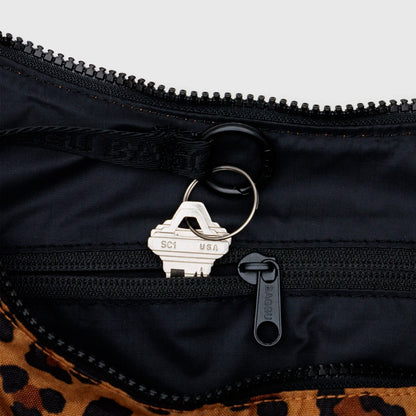 Bolso media luna Baggu - Leopard
