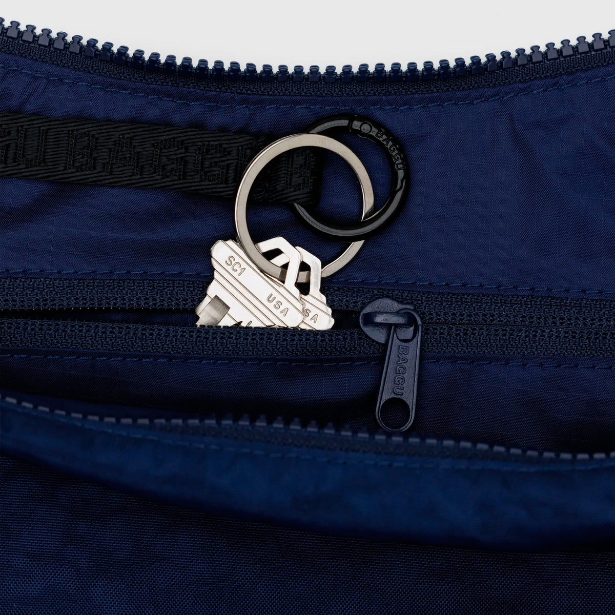Bolso media luna Baggu - Navy