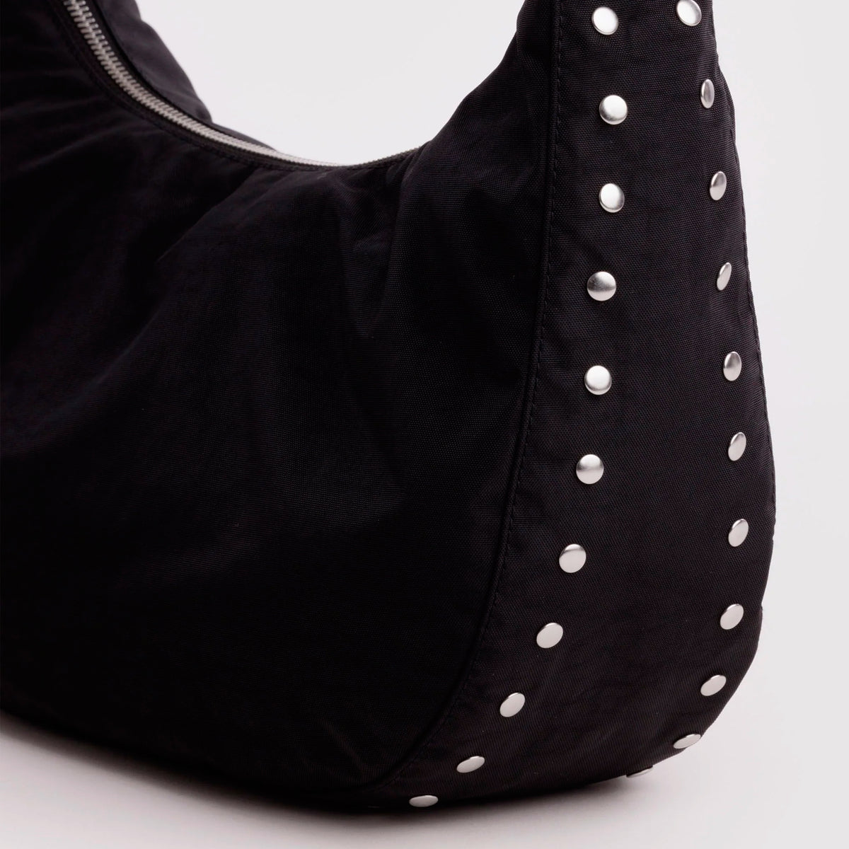 Bolso media luna Baggu - Studs