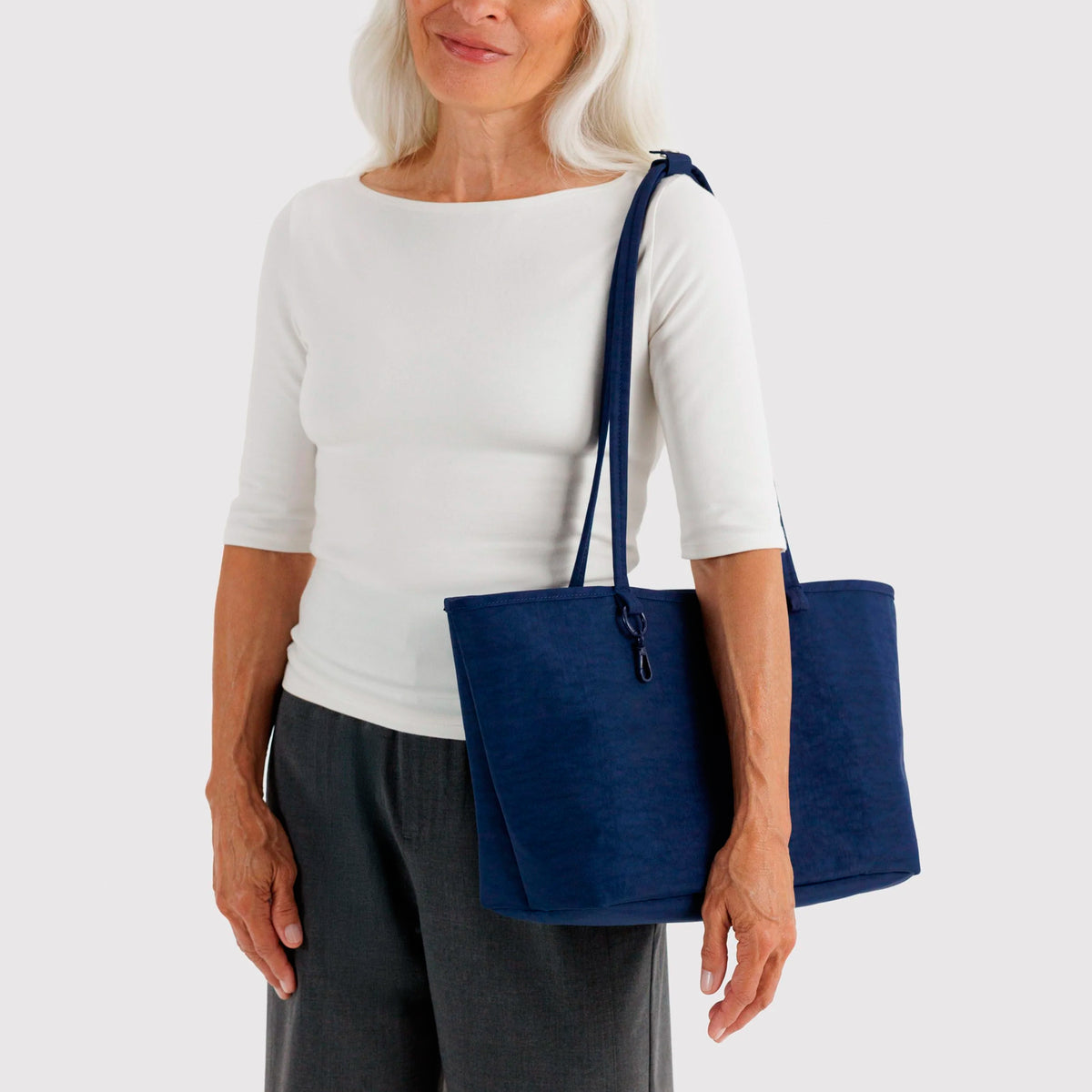 Bolso Tote Reversible Mediano Baggu - Navy Mix