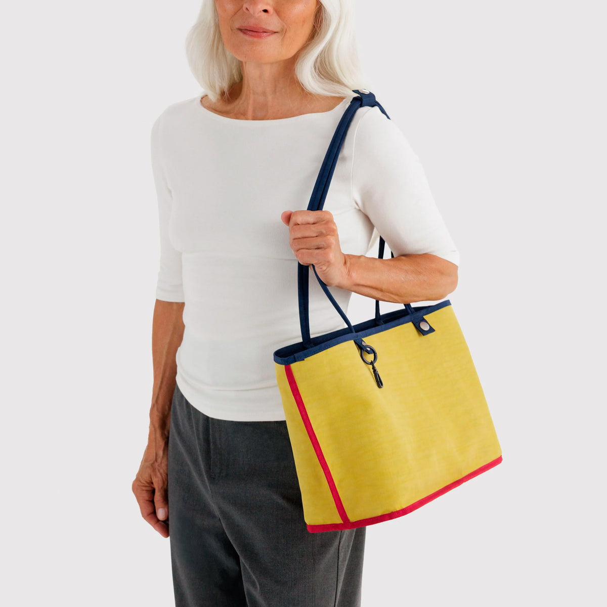 Bolso Tote Reversible Mediano Baggu - Navy Mix