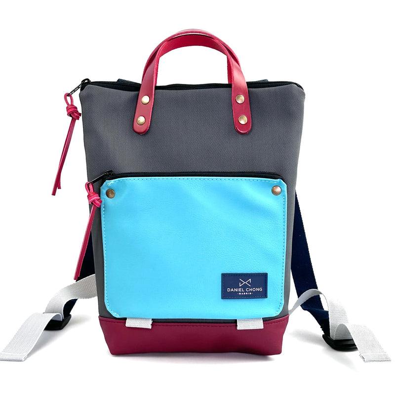 Mochila Mini Book Holder Impermeable con bolsillo extra Daniel Chong - Gris con bolsillo azul