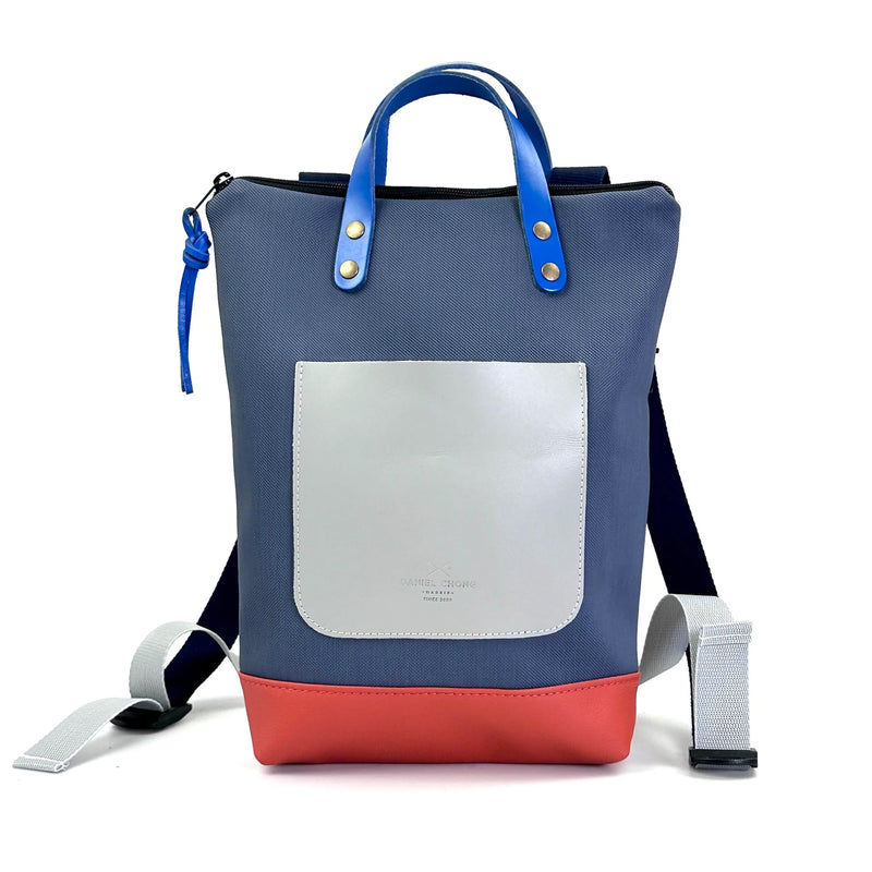 Mochila Mini Impermeable con bolsillo extra Daniel Chong - Azul con bolsillo gris