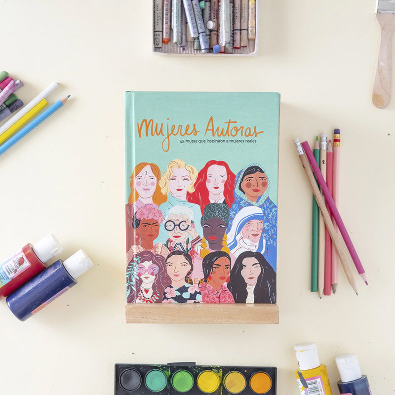 Libro - "Mujeres autoras"