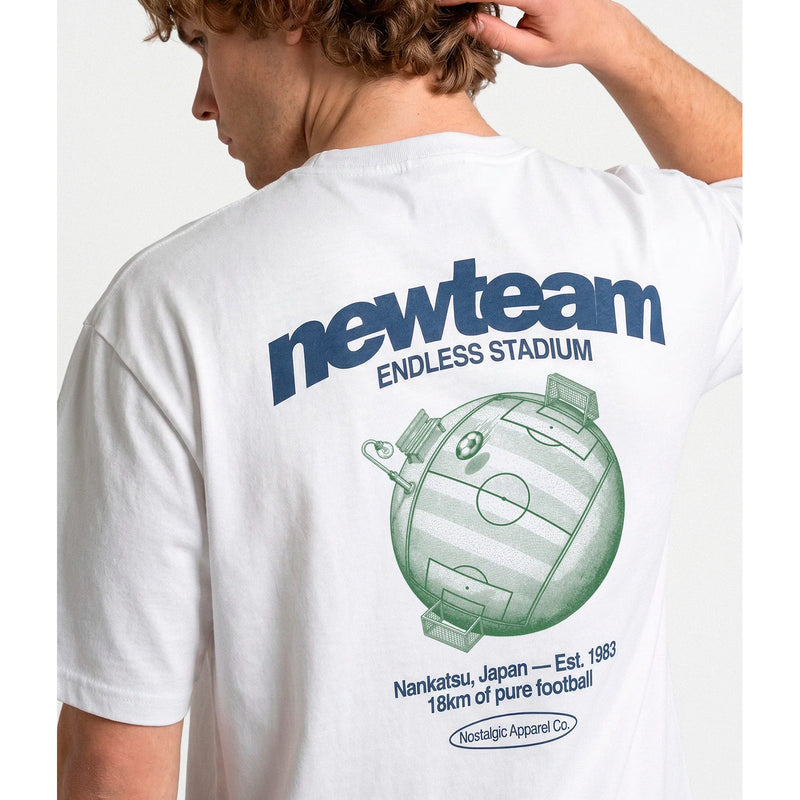 Camiseta Nostalgic Apparel - "Newteam" ⚽