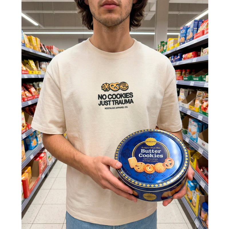 Camiseta Nostalgic Apparel - "No Cookies, Just Trauma" 🥨🍪