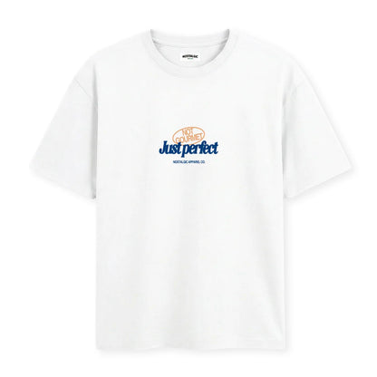 Camiseta Nostalgic Apparel - "Not Gourmet, Just Perfect" 🍫🥖