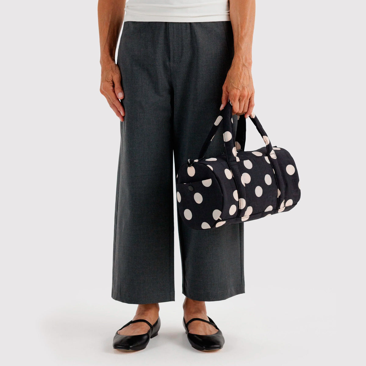 Bolso Duffle Baggu - Black and Cream Polka Dot