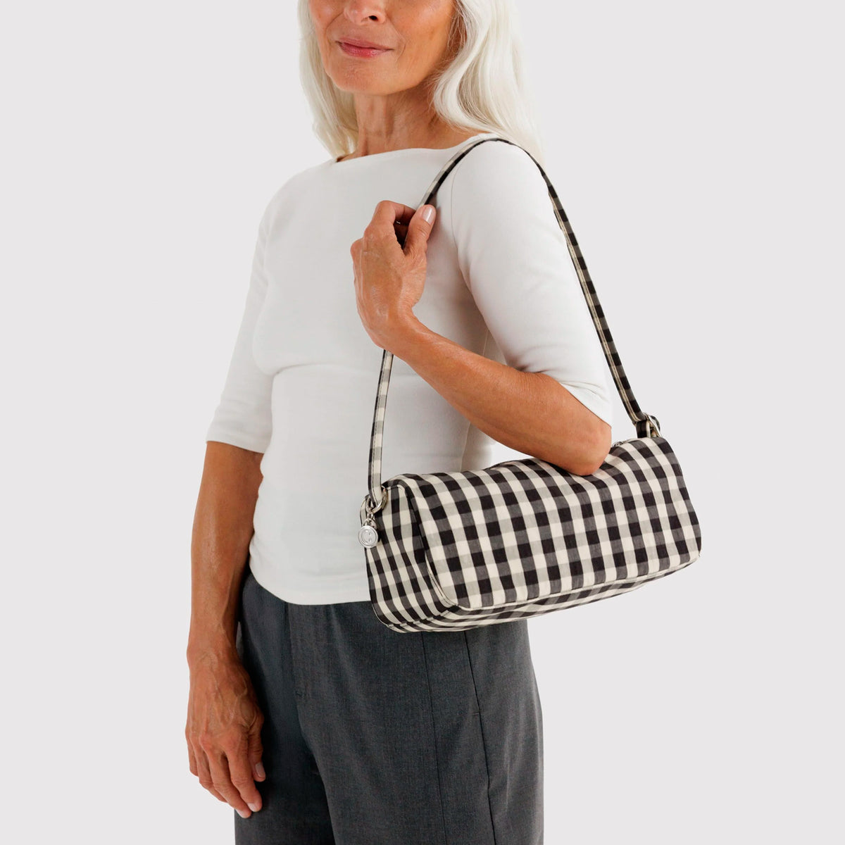 Bolso Loaf Baggu - Black and Cream Gingham