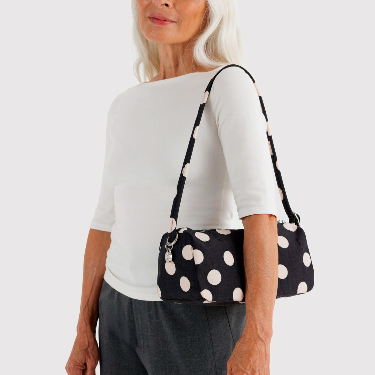 Bolso Loaf Baggu - Black and Cream Polka Dot