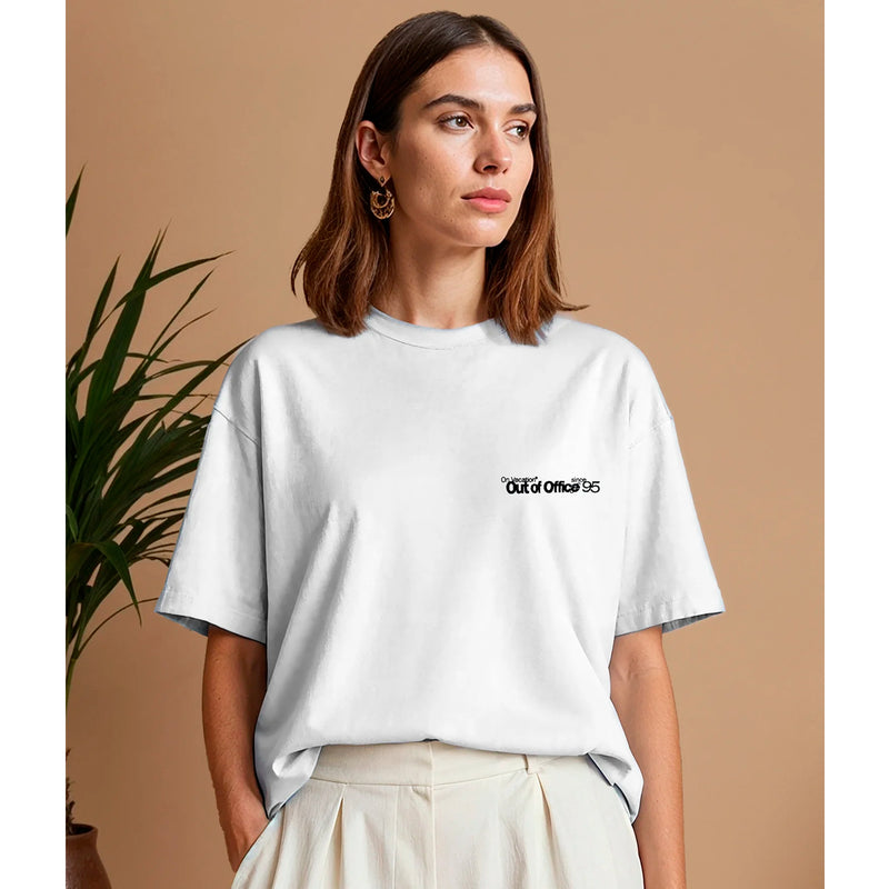 Camiseta On Vacation Club - Out Of Office