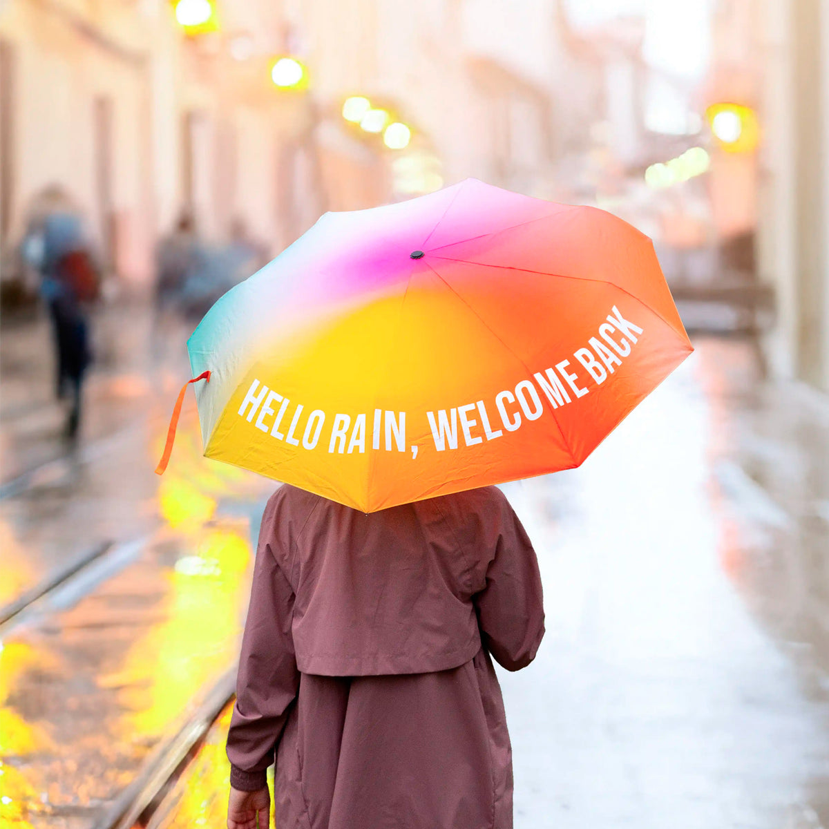 Paraguas - "Hello rain, welcome back"
