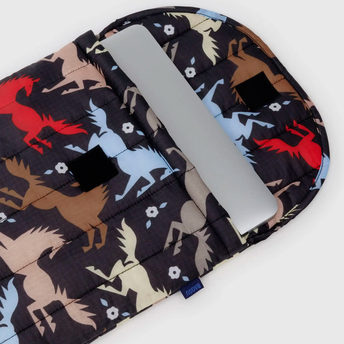 Funda portátil 16" Baggu - Horse Cut Outs