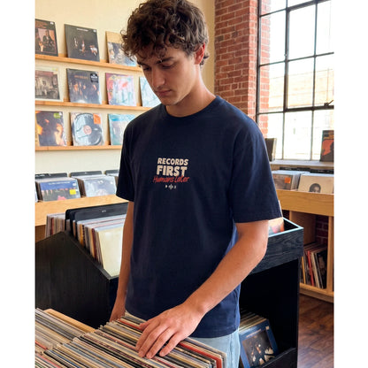 Camiseta Nostalgic Apparel - "Records First, Humans Later" 🐶🎶