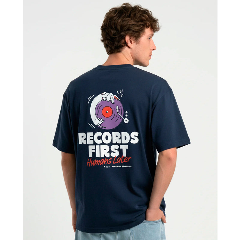 Camiseta Nostalgic Apparel - "Records First, Humans Later" 🐶🎶